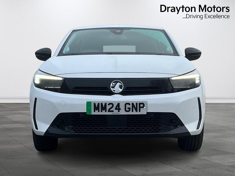 Used Vauxhall Corsa-e Design Edition 100 kW (136 HP) 2024 White Hatchback