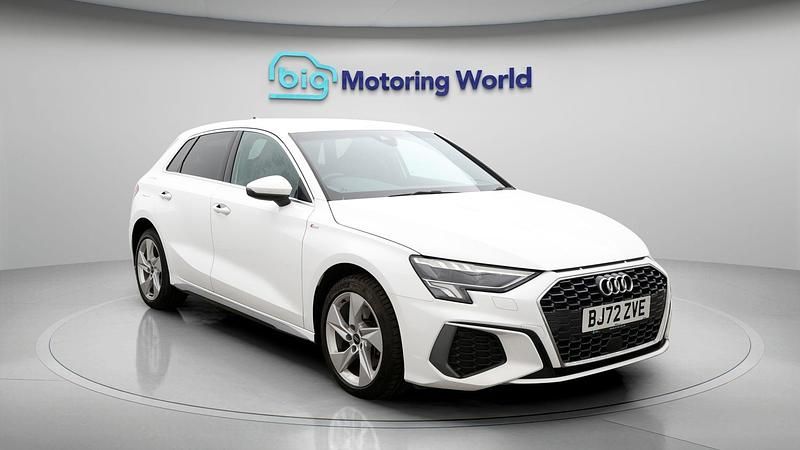 Used Audi A3 Sportback e-tron S-Line 201 HP (147 kW) 2022 Hatchback