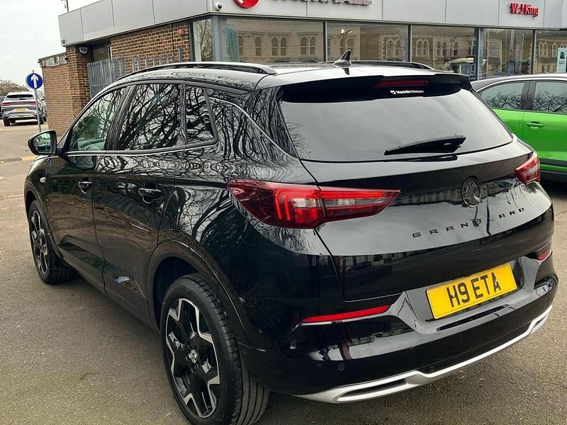 Used Vauxhall Grandland X Ultimate 130 HP (95 kW) 2023 Black SUV
