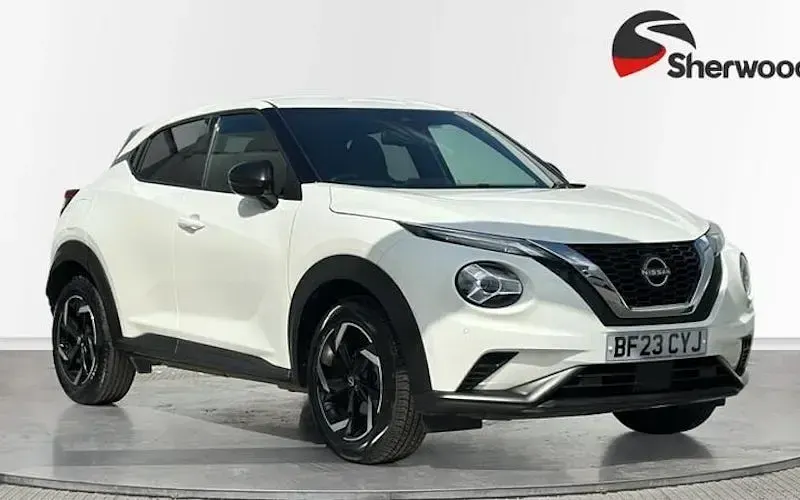 Used Nissan Juke N-Connecta 114 HP (83 kW) 2023 SUV