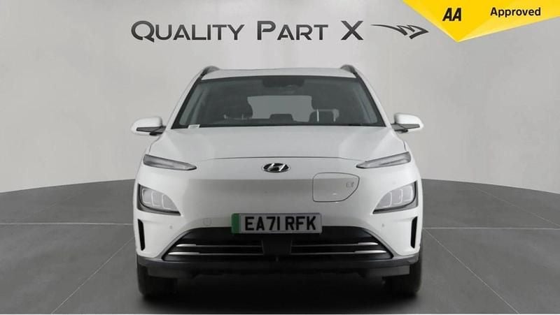 Used Hyundai Kona Premium 150 kW (204 HP) 2021 White SUV