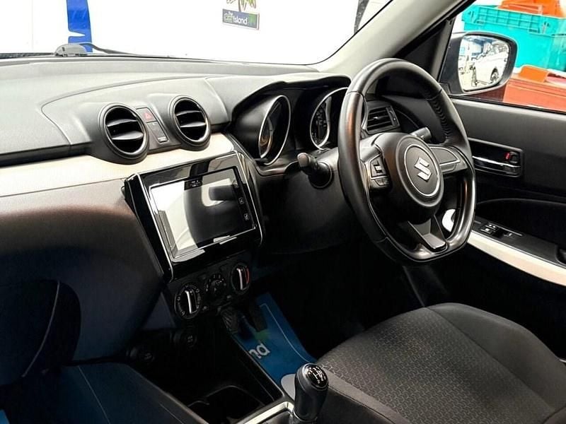 Used Suzuki Swift SZ-T 111 HP (81 kW) 2017 Silver Hatchback