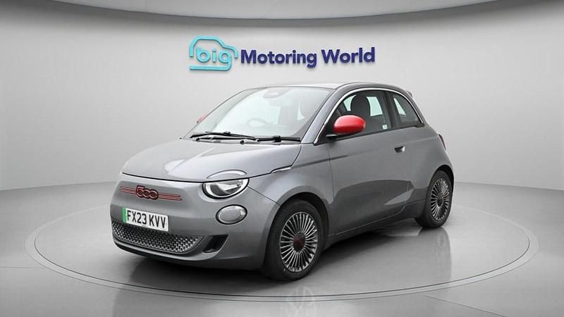 Used Fiat 500e Red 86 kW (118 HP) 2023 Hatchback