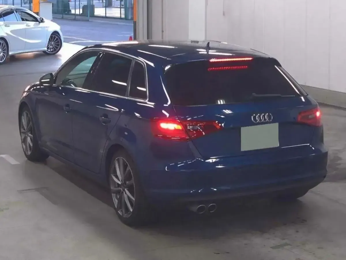 Used Audi A3 Sportback S-Line 2013 Blue Hatchback