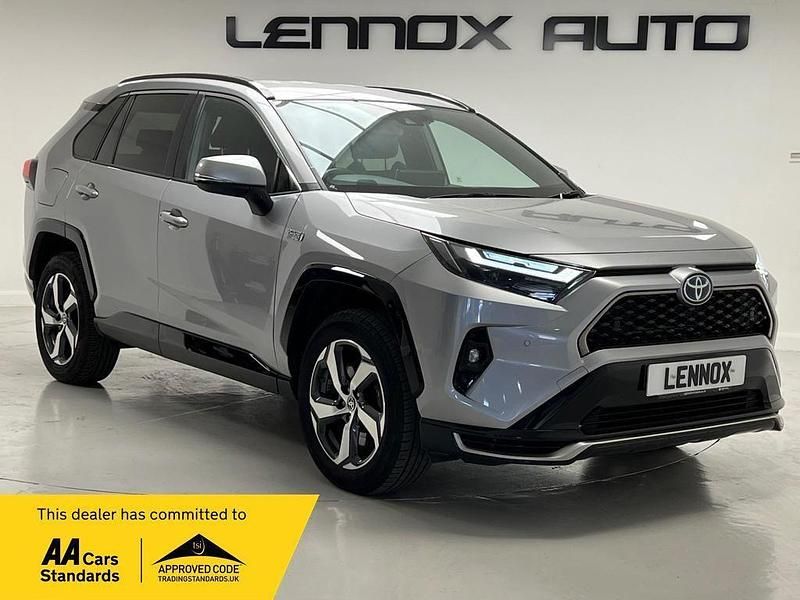 Silver Used 2022 Toyota RAV4 Hybrid Design SUV | £22,690 (Fair price) - Image 1/4