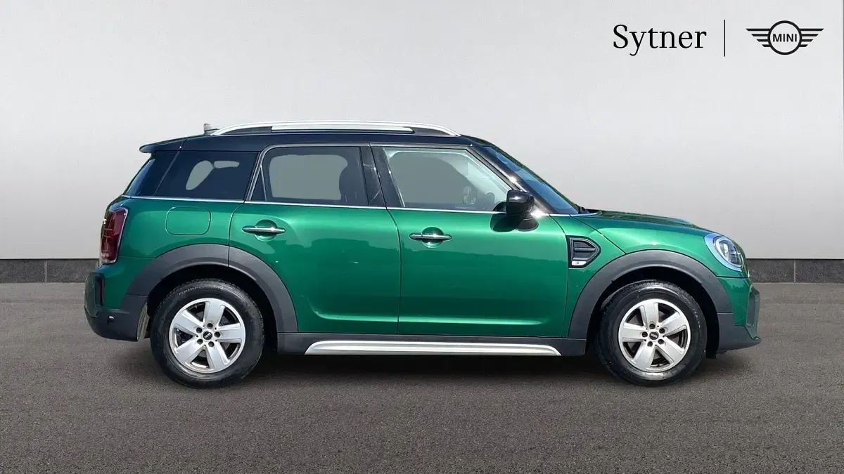 Used Mini Cooper Countryman Classic 134 HP (98 kW) 2023 Green SUV