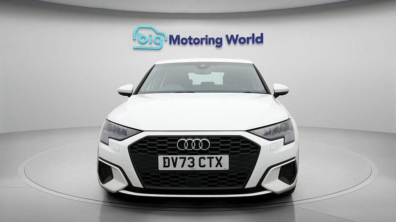 Used Audi A3 109 HP (80 kW) 2023 White Sedan