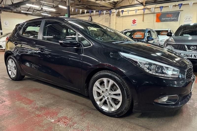 Black Used 2015 Kia Ceed 2 Hatchback | £3,200 (Super price) - Image 1/1