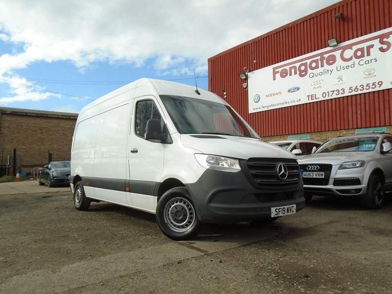 White Used 2019 Mercedes Sprinter Van | £14,950 (Good price) - Image 1/4