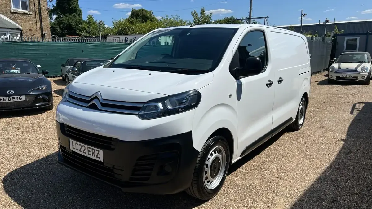 Used Citroën Dispatch 2022 White MPV