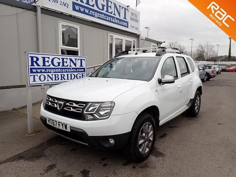 Used Dacia Duster 110 HP (80 kW) 2018 White SUV