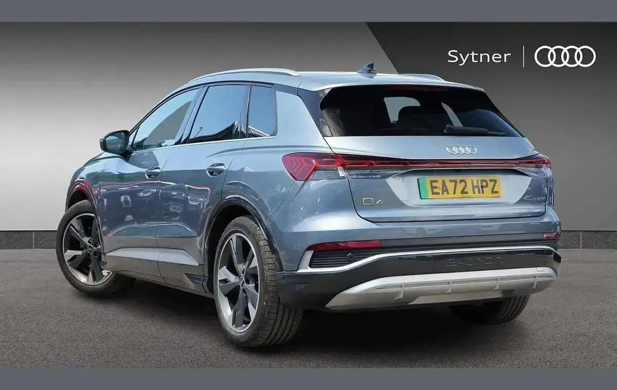 Used Audi Q4 e-tron S-Line 147 kW (200 HP) 2022 Blue SUV