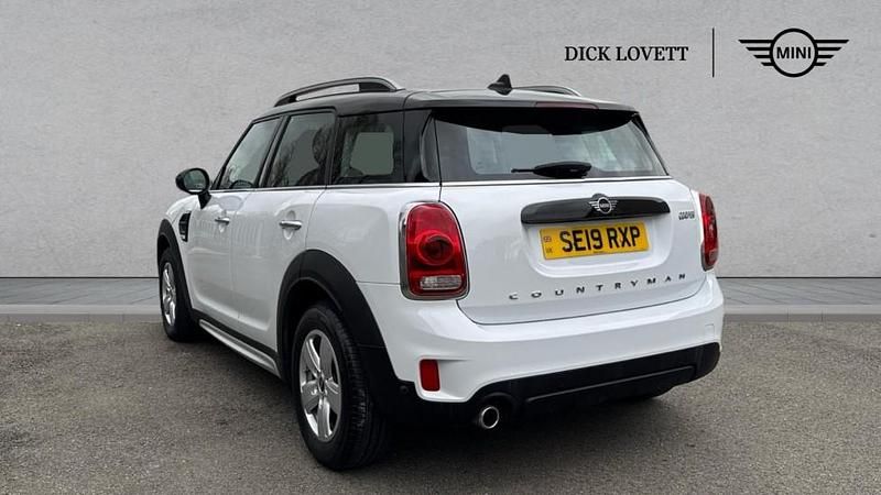 Used Mini Cooper Countryman Classic 134 HP (98 kW) 2019 White SUV