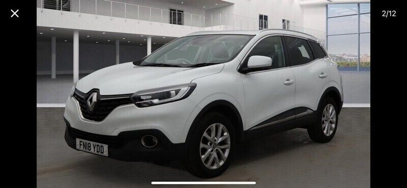 White Used 2014 Honda CR-V EX SUV | £6,195 (Good price) - Image 1/4