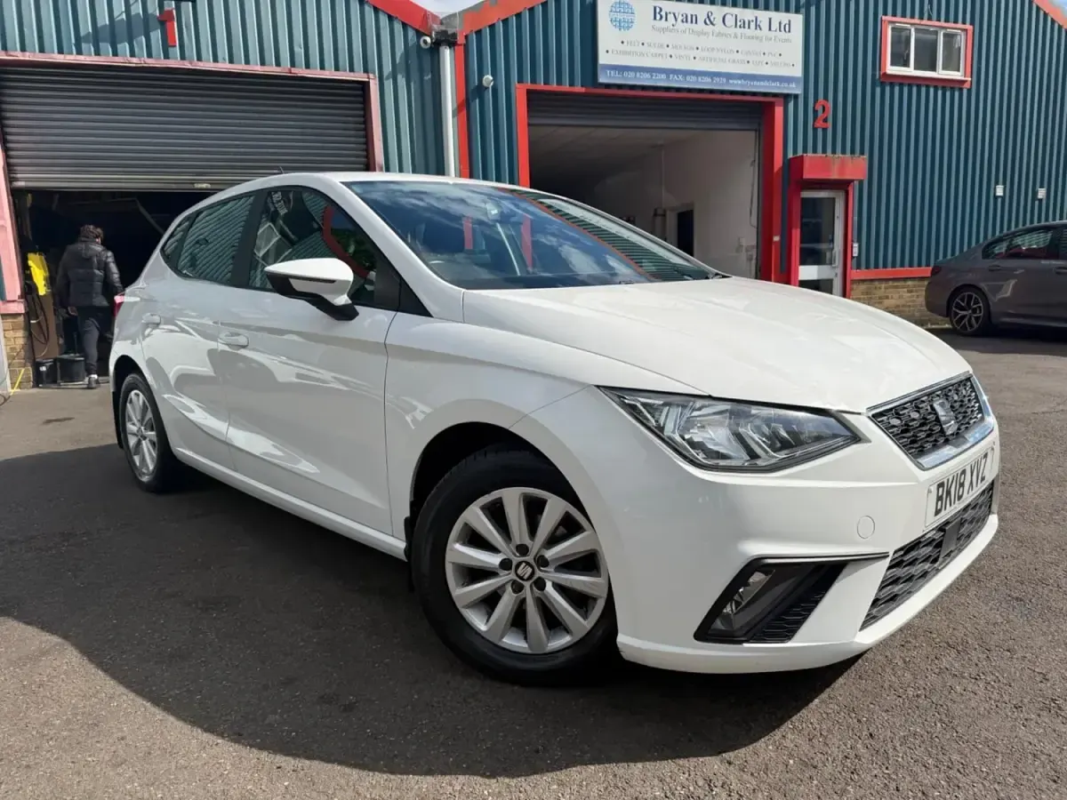 Używany Seat Ibiza SE Technology 2018 Biały Hatchback