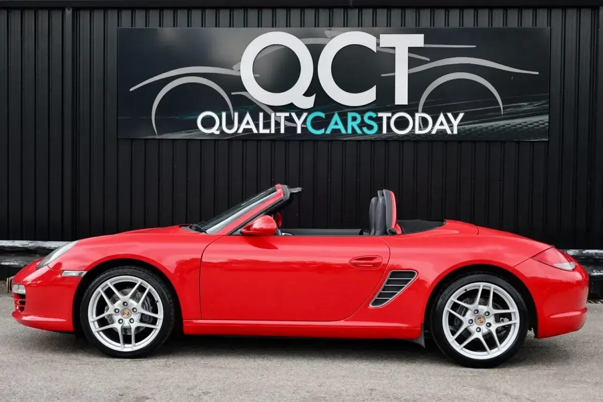 Second-hand Porsche Boxster 255 CP (187 kW) 2010 Roșu Cabrio