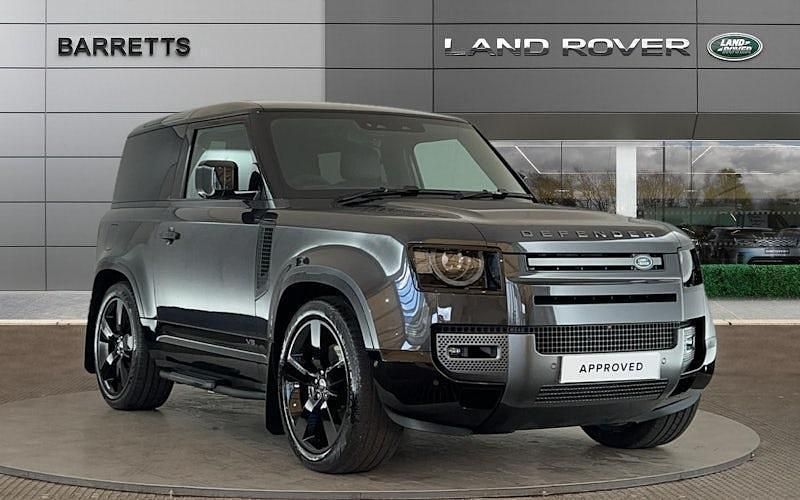 Used 2025 Land Rover Defender SUV | £87,000 (Fair price) - Image 1/4
