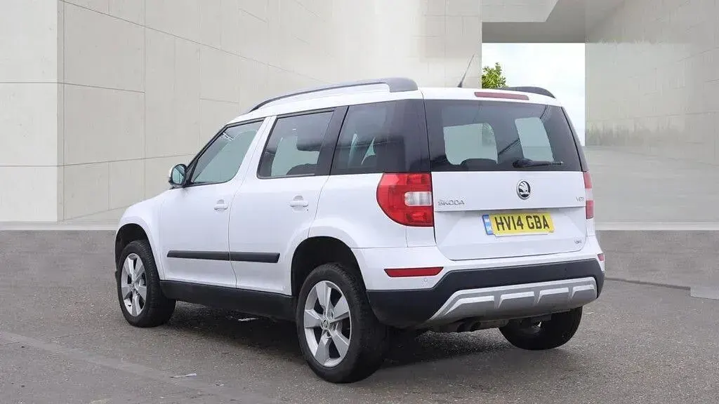 Used Skoda Yeti SE 2014 White SUV