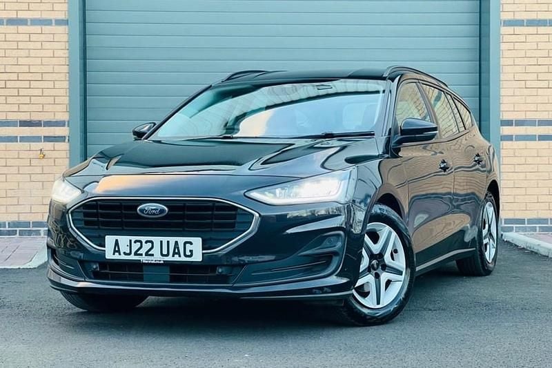 Black Used 2022 Ford Focus Zetec Estate | £6,995 (Good price) - Image 1/1