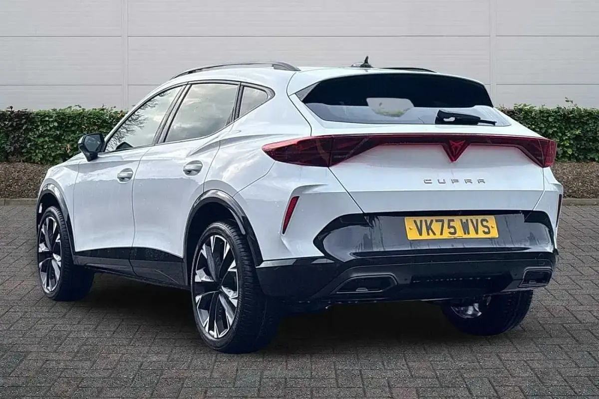 Used Cupra Formentor 150 HP (110 kW) 2025 White SUV