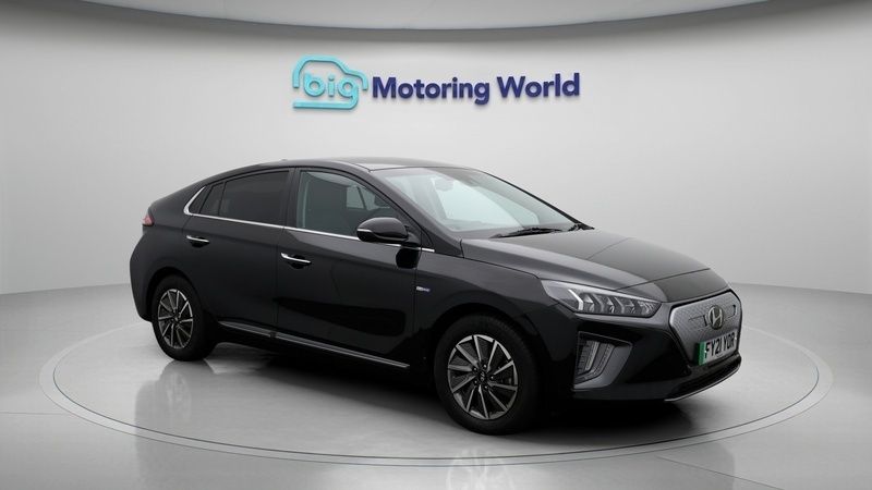Used 2021 Hyundai Ioniq 6 Premium SE Sedan | £11,800 - Image 1/4