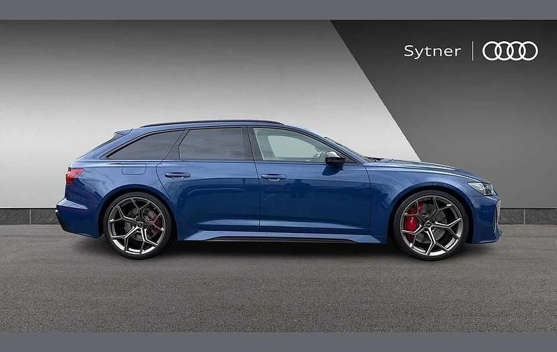 Usado Audi RS6 Design 620 CV (456 kW) 2024 Azul Familiar