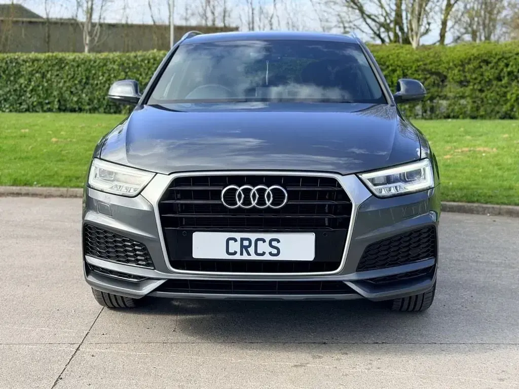 Usado Audi Q3 S-Line 150 CV (110 kW) 2017 Gris SUV