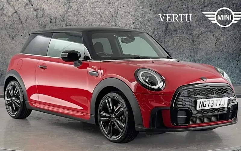 Usado Mini Cooper Premium 136 HP (100 kW) 2023 Citadino