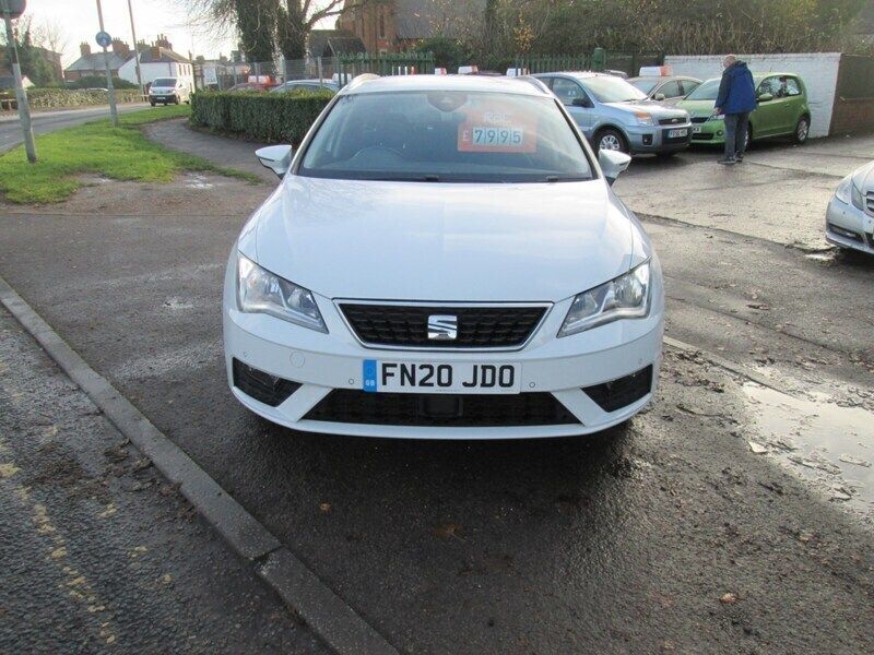 White Used 2020 Seat Leon SE Dynamic Estate | £7,995 (Good price) - Image 1/3