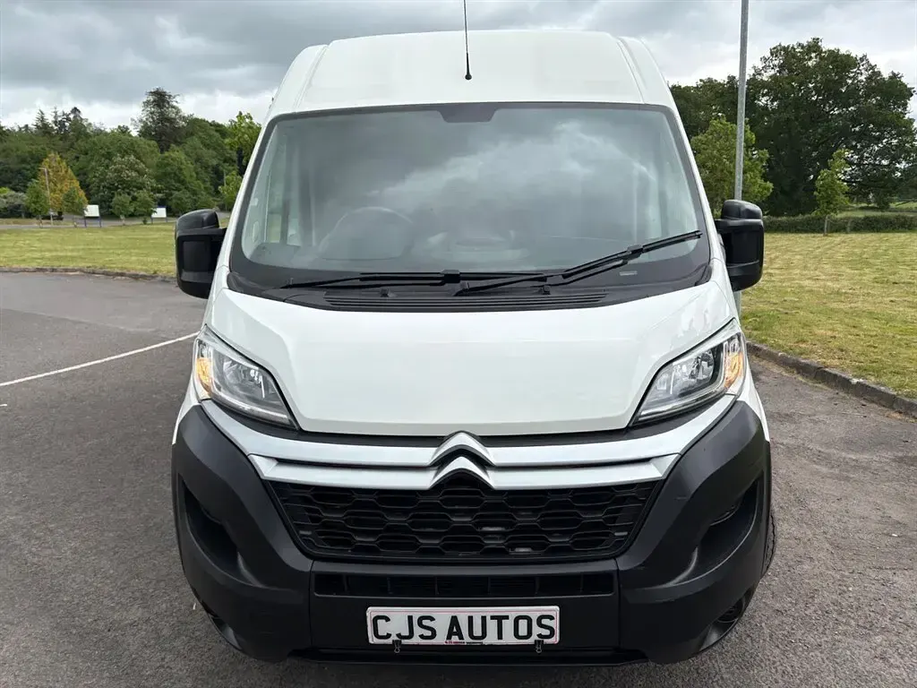 Used Citroën Relay 140 HP (102 kW) 2020 White Van