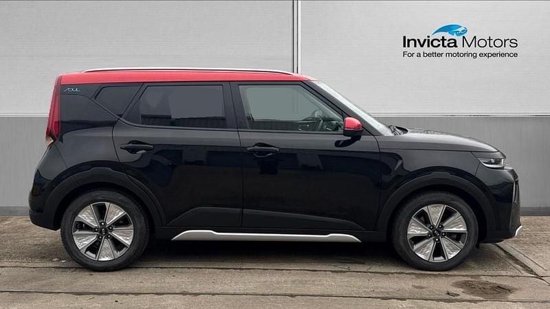 Used Kia Soul First Edition 150 kW (204 HP) 2021 Black SUV