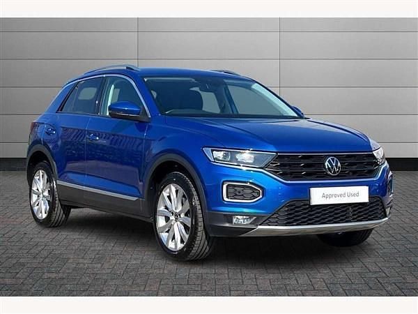 Ravenna blue Used 2021 VW T-Roc SEL SUV | £22,450 (Fair price) - Image 1/4