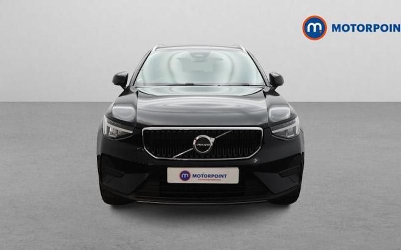 Used Volvo XC40 Core 163 HP (119 kW) 2026 SUV