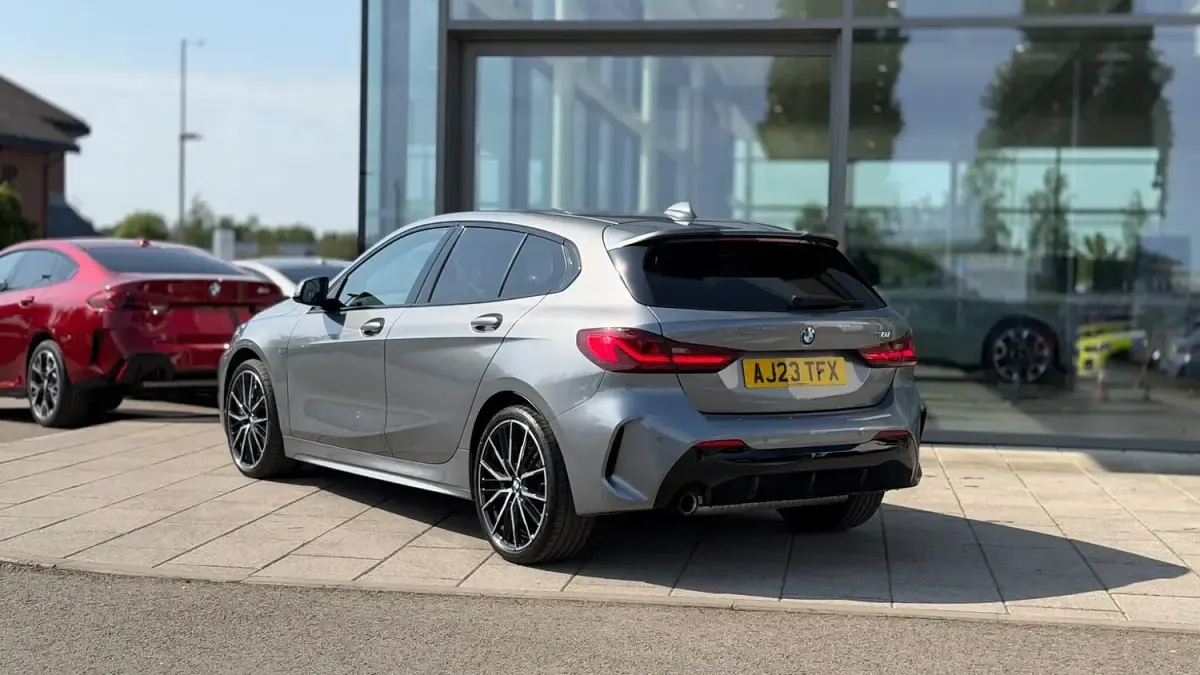 Used BMW 118 M Sport 134 HP (98 kW) 2023 Grey Hatchback