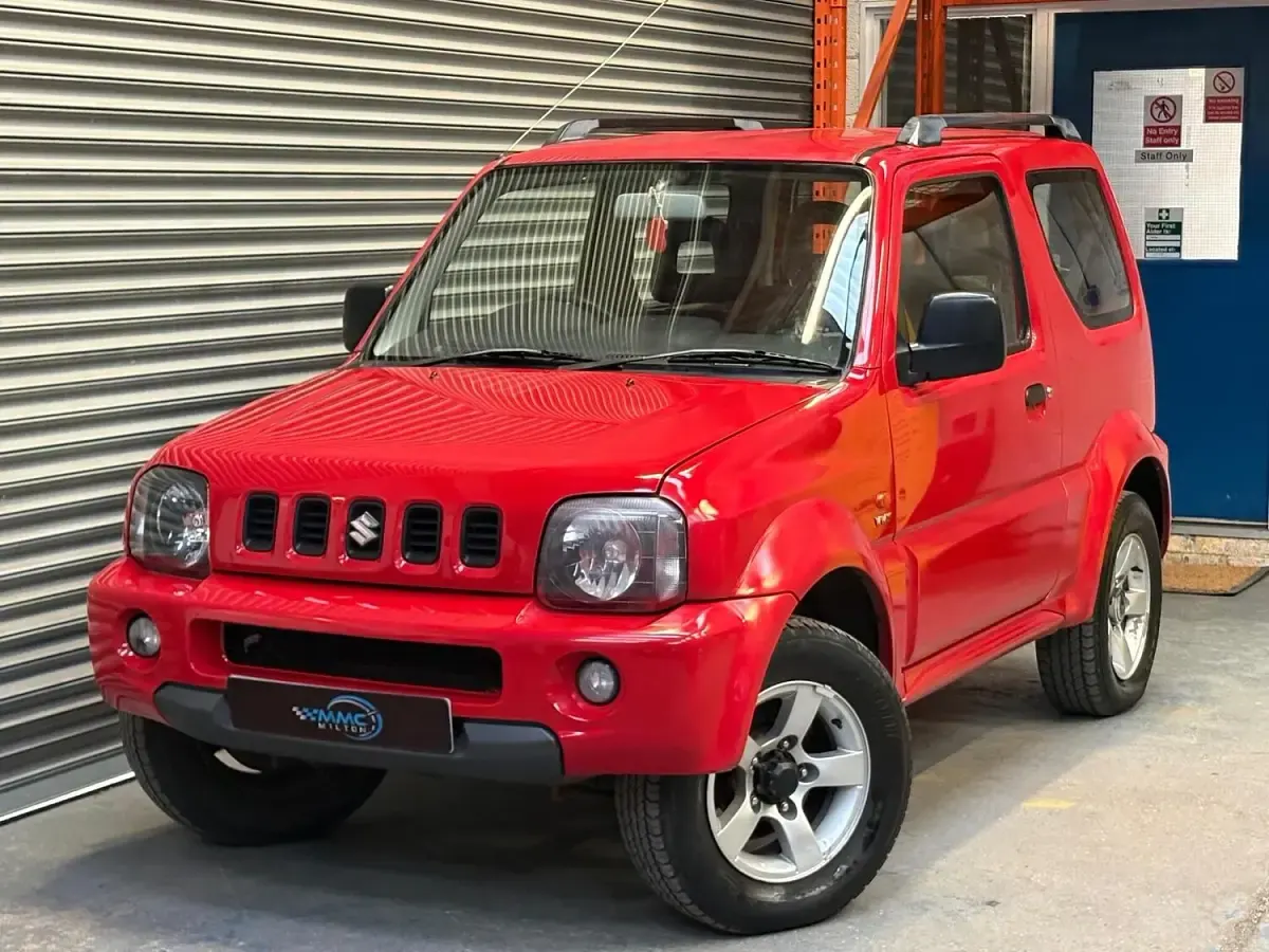 Used Suzuki Jimny 2005 Red SUV