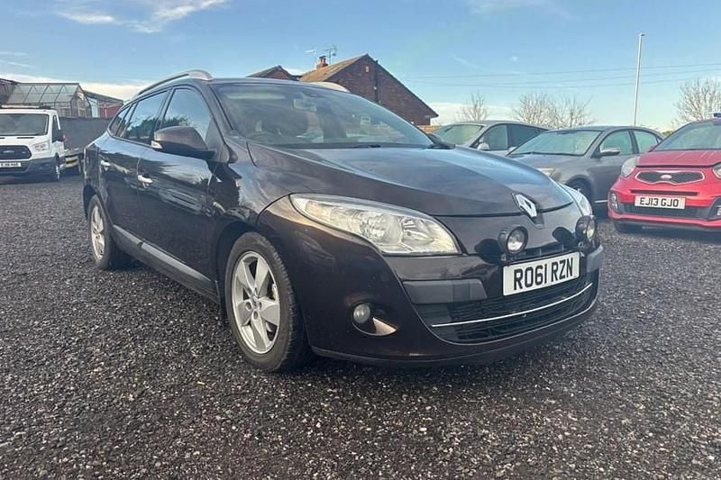 Used 2011 Renault Mégane III Dynamique Estate | £1,995 (Good price) - Image 1/1