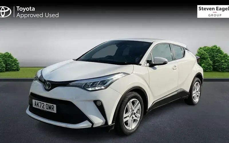 Used Toyota C-HR 122 HP (89 kW) 2022 White SUV