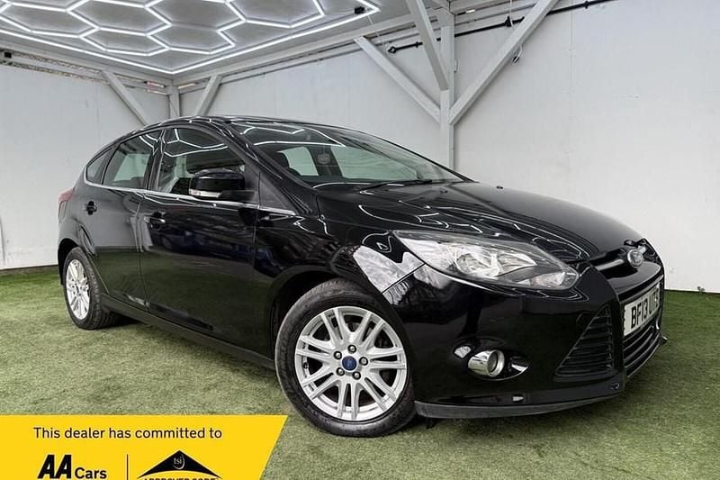 Used Ford Focus Titanium 2013 Black Hatchback