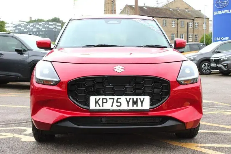 Used Suzuki Swift 82 HP (60 kW) 2025 Red Hatchback