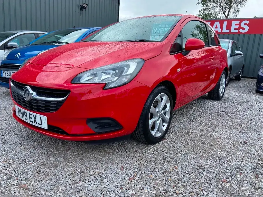 Used Vauxhall Corsa Sport 90 HP (66 kW) 2019 Red Hatchback