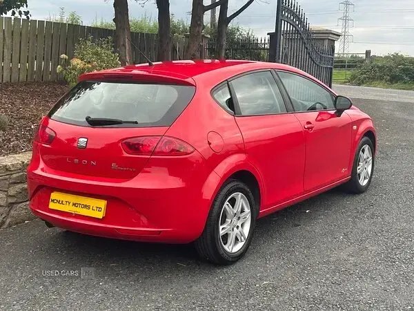 Used Seat Leon Copa 105 HP (77 kW) 2013 Red Hatchback
