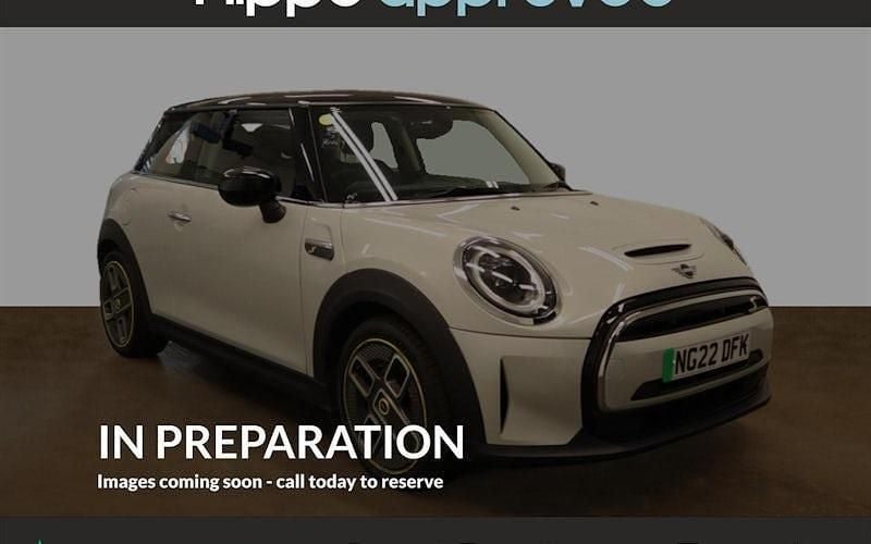 Used 2023 Mini Cooper Level 1 Hatchback | £13,255 (Good price) - Image 1/4