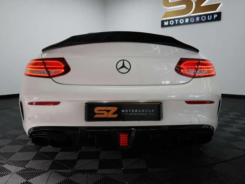 Used Mercedes C200 AMG line 181 HP (133 kW) 2019 White Cabriolet