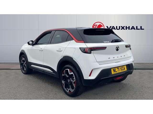 Used Vauxhall Mokka SRi 101 HP (74 kW) 2021 White SUV
