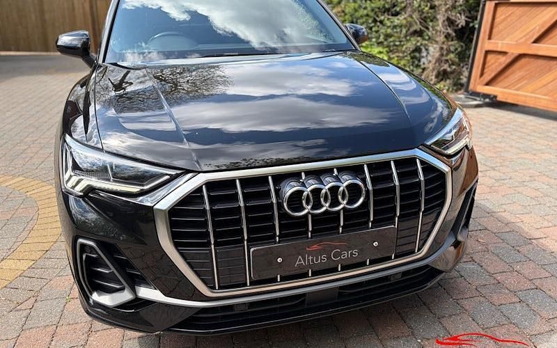 Used Audi Q3 S-Line 150 HP (110 kW) 2023 SUV