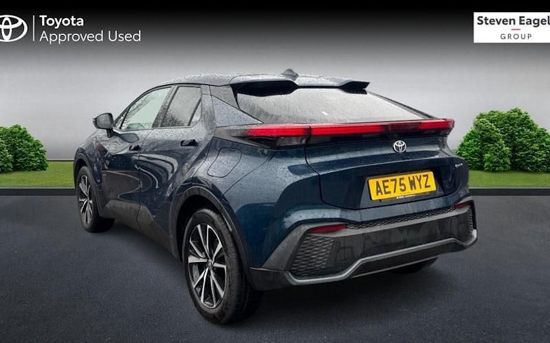 Second-hand Toyota C-HR Design 223 CP (164 kW) 2025 SUV