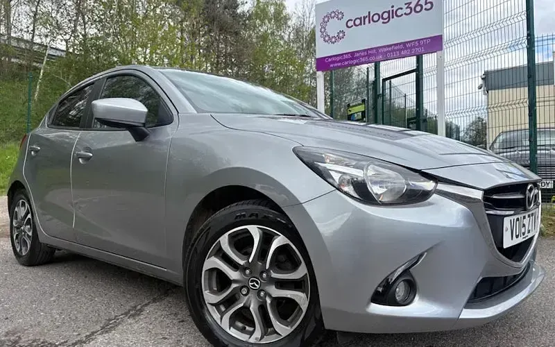 Używany Mazda 2 Inclusive 105 KM (77 kW) 2016 Hatchback