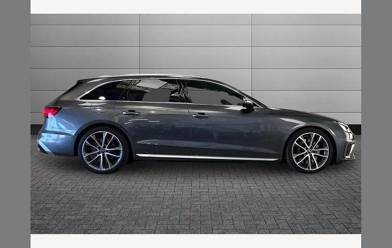 Used Audi S4 Design 341 HP (250 kW) 2023 Grey Estate