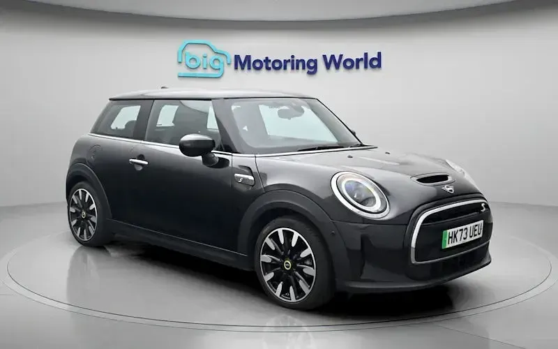 Used Mini Cooper Level 3 135 kW (184 HP) 2023 Hatchback