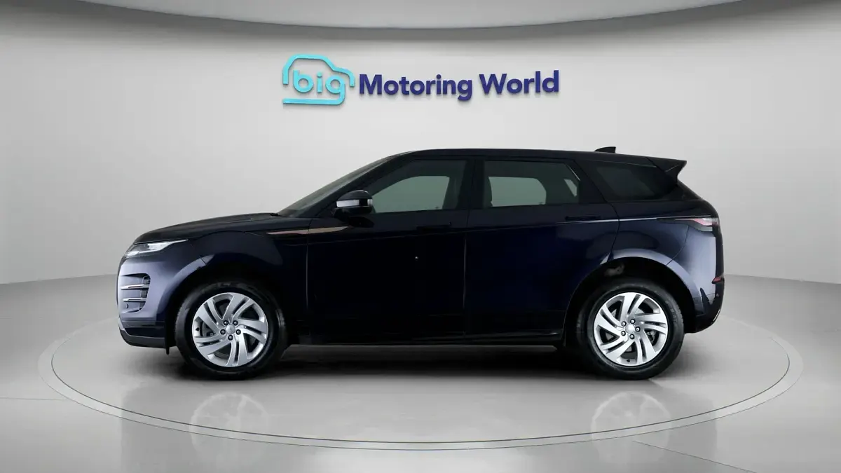 Used Land Rover Range Rover evoque R-Dynamic 253 HP (186 kW) 2022 Blue SUV
